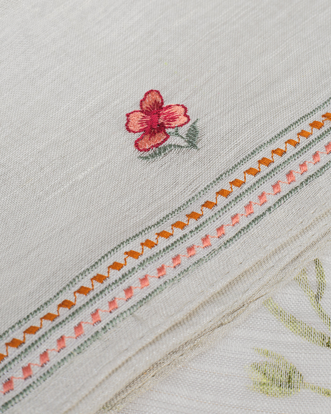 Ivory Floral Embroidered Linen Unstitched Dress Material Suit