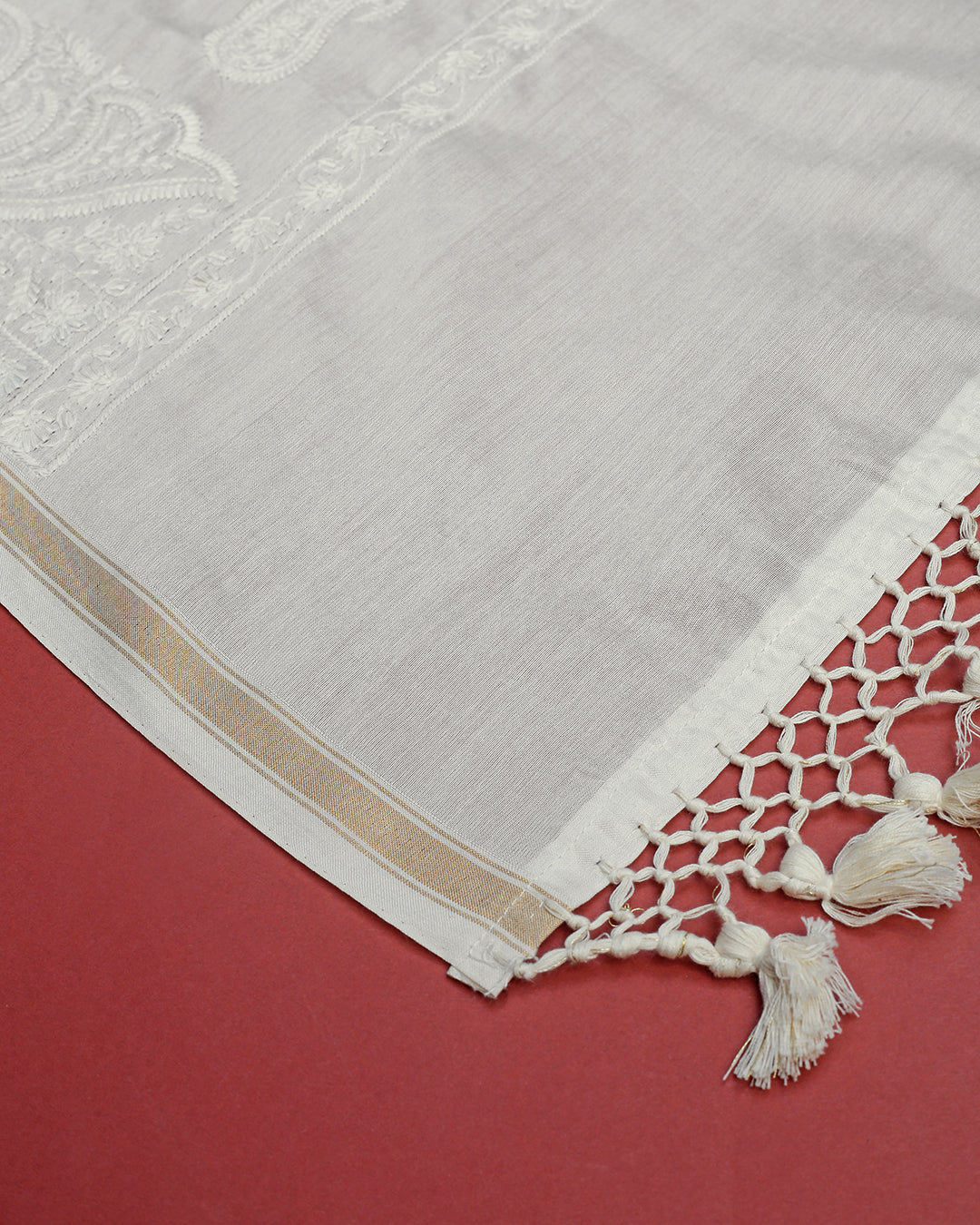 White Embroidered Chanderi Silk Unstitched Dress Material Suit