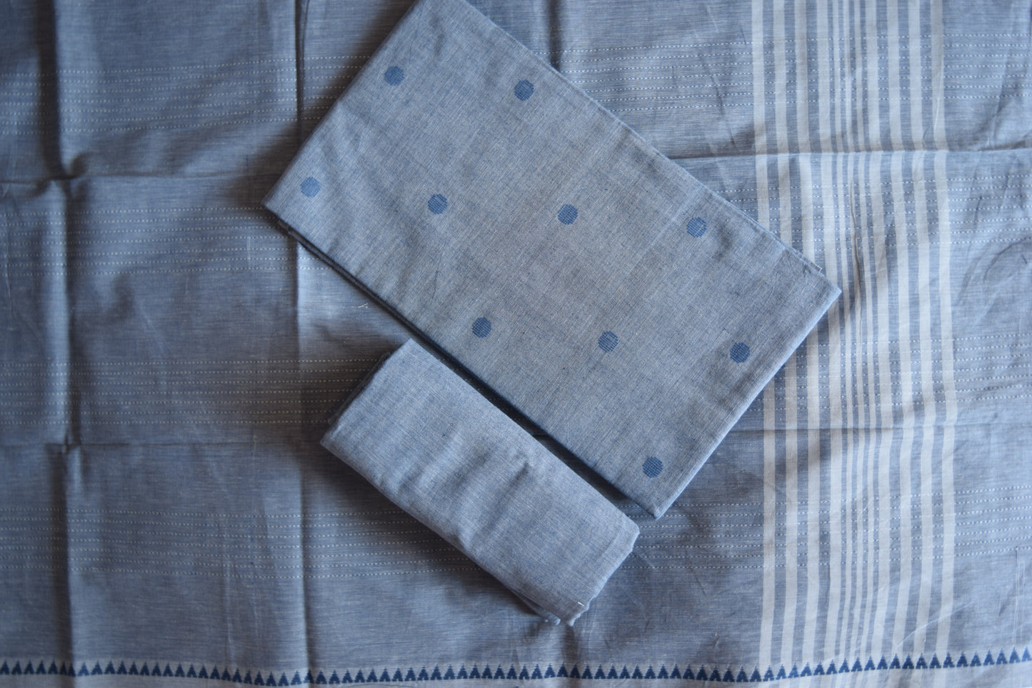 Blue-Gray Neelambari Handloom Cotton Unstitched Dress Material Suit